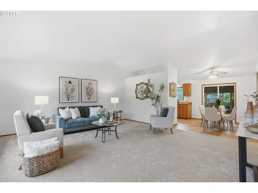 155 W Fairfield St, Gladstone, OR 97027 - Image #3