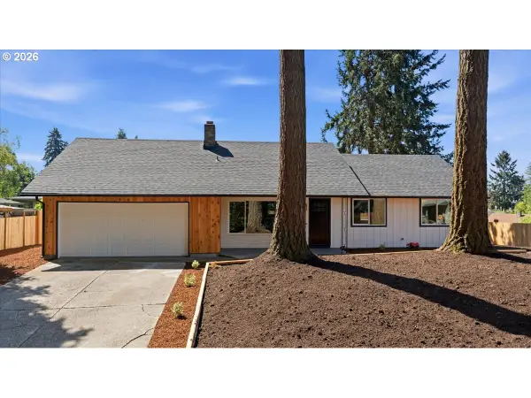 5913 NE 114th St, Vancouver, WA 98686