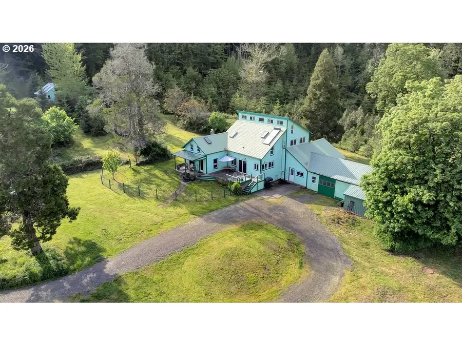 36535 Kirk Dr, Brownsville, OR 97327 - #2
