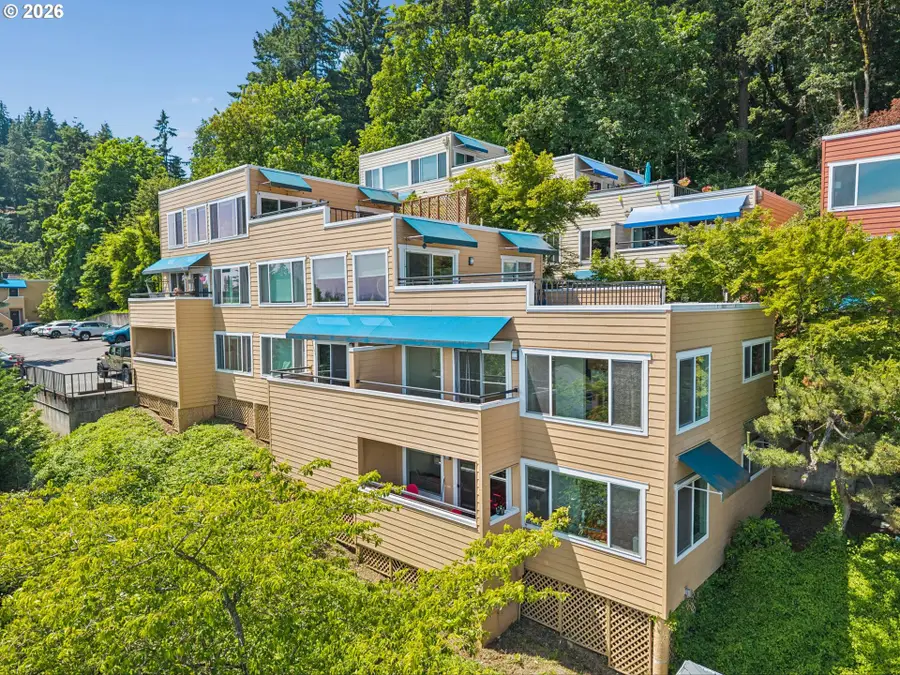 3701 SW Condor Ave #V2, Portland, OR 97239 - #3