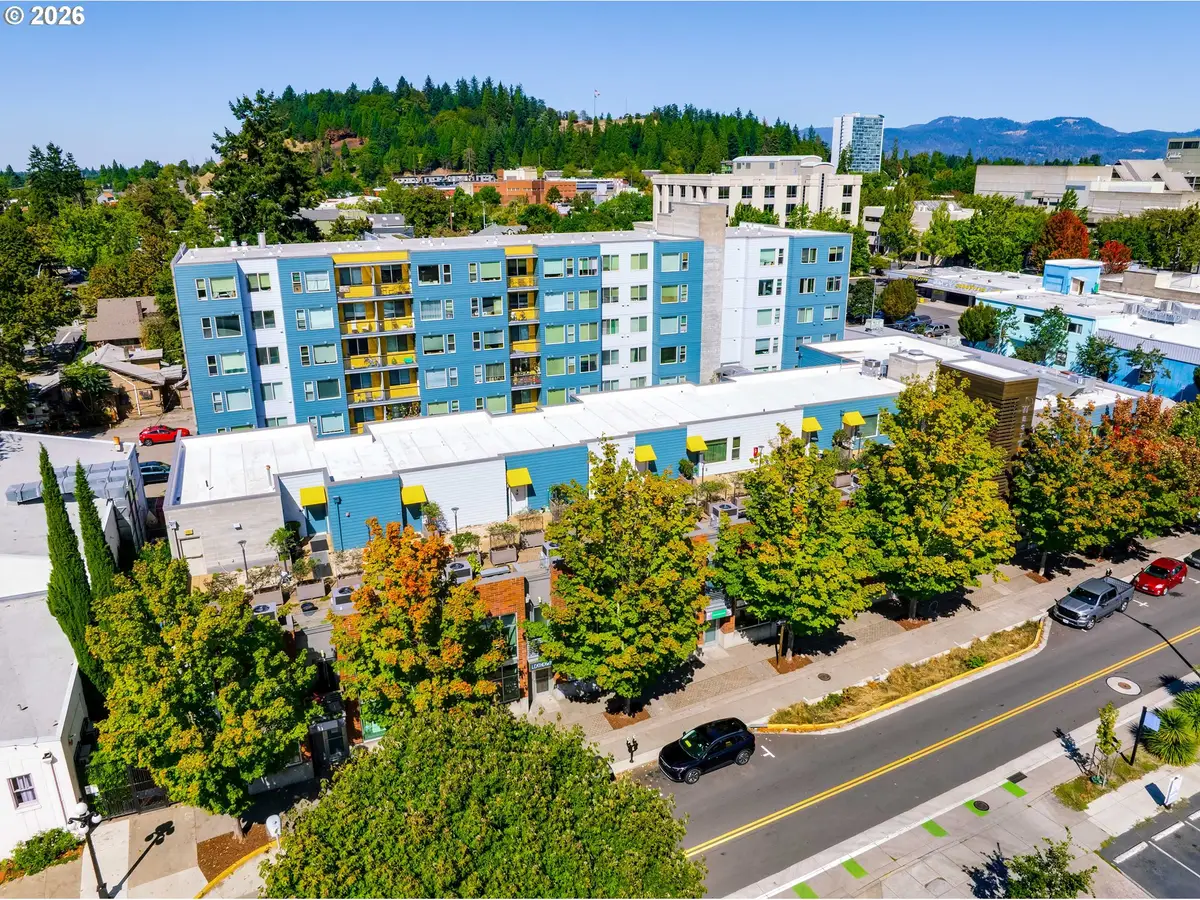 265 W 8th Ave, Eugene, OR 97401 - #1