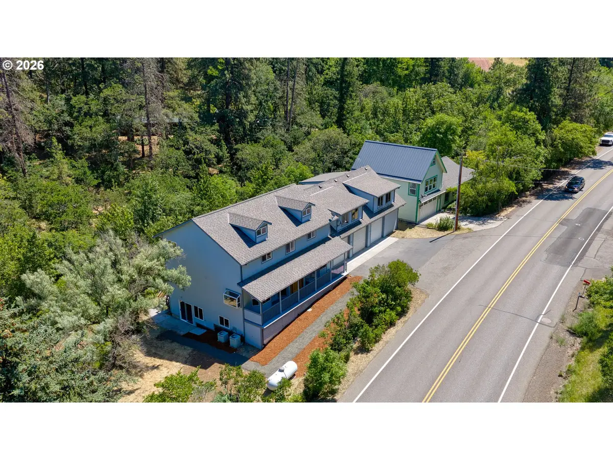 107 3rd Ave, Mosier, OR 97040 - #1