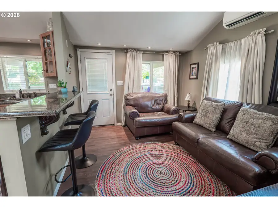 60 E 30th Ave, Eugene, OR 97405 - #3