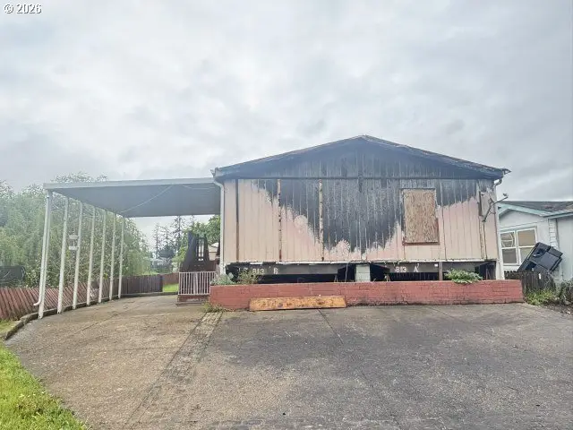 420 E 9th Ave, Junction City, OR 97448 - #1
