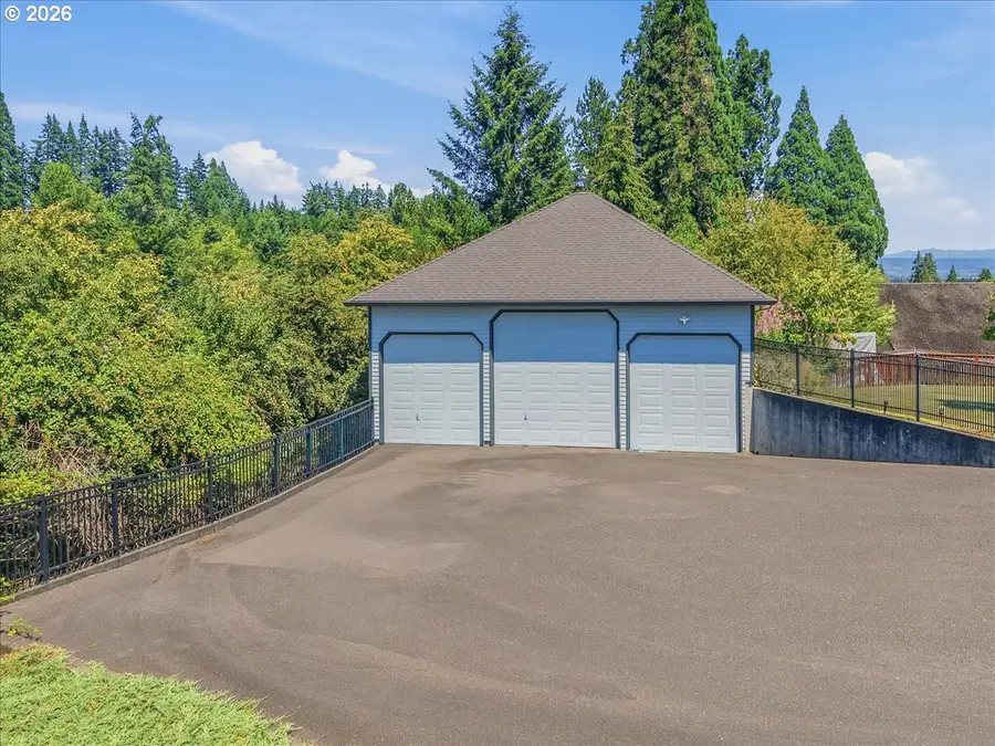 59720 Oliver Heights Ln, Saint Helens, OR 97051 - #3