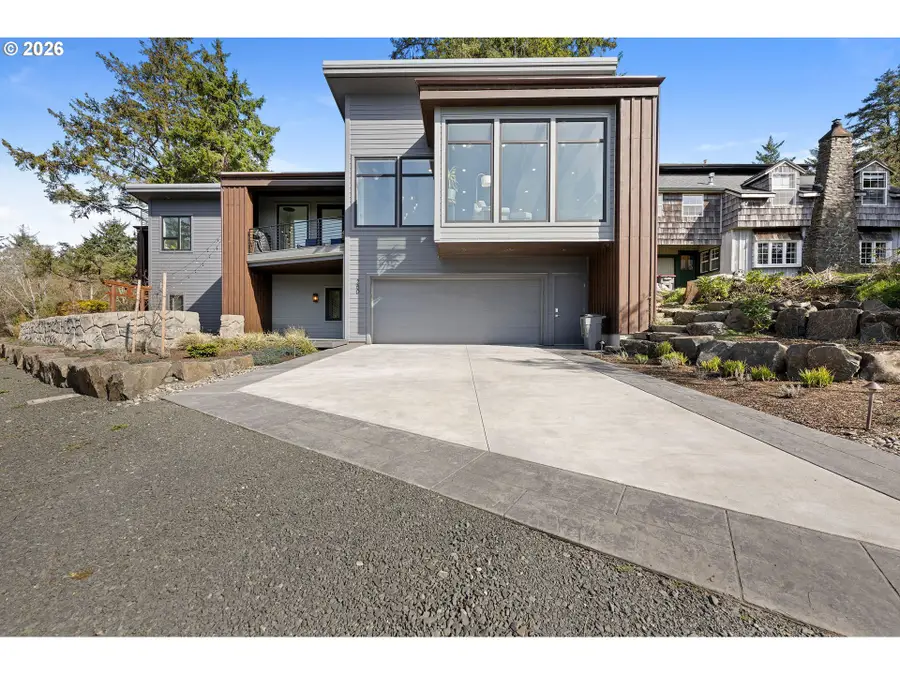 280 E 5th Ave, Cannon Beach, OR 97110 - #2