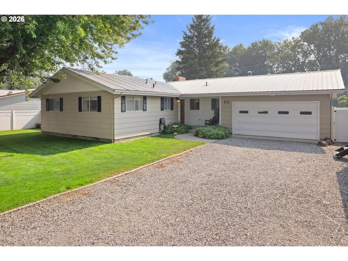 611 N Bellwood Ave, Union, OR 97883 - #1