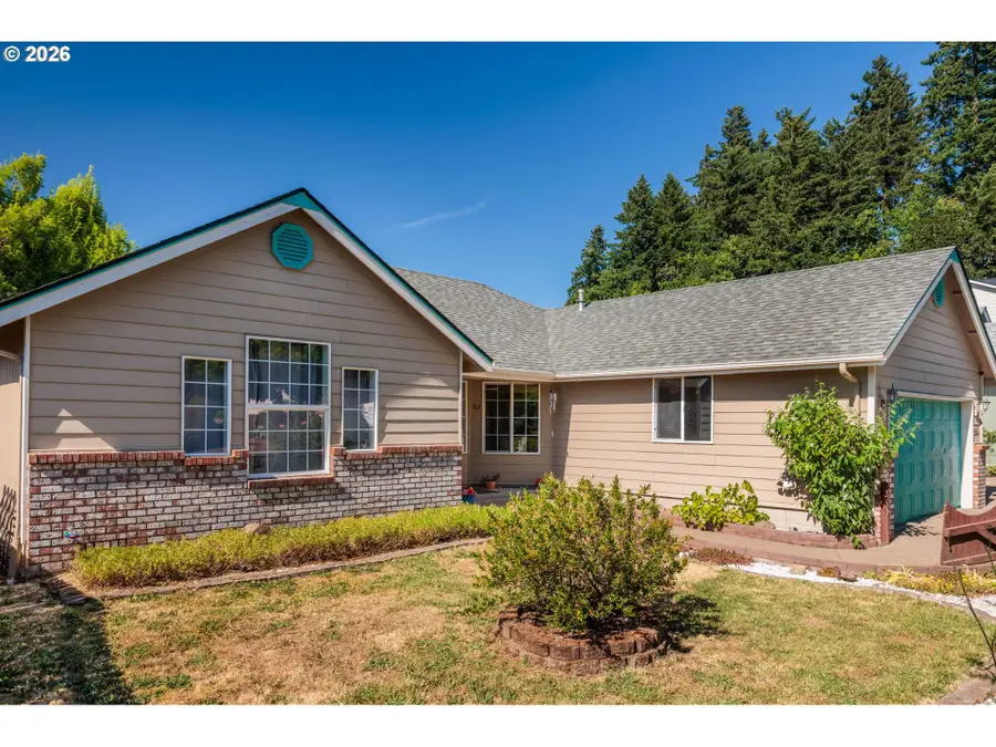 4664 Holly St, Springfield, OR 97478 - #2