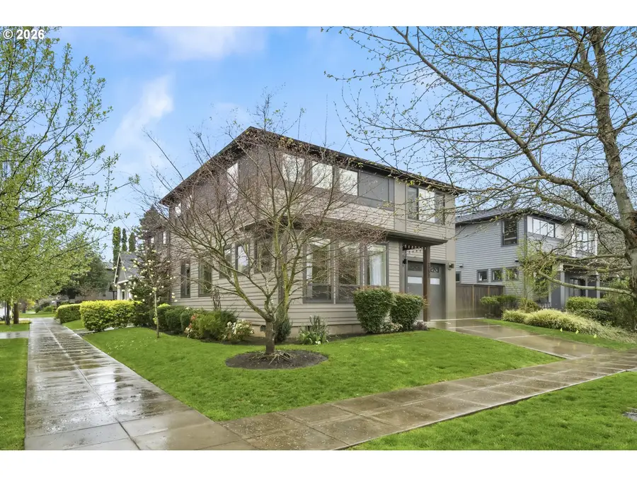 2232 N Holman St, Portland, OR 97217 - #2
