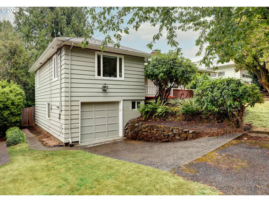 7826 SW 5th Ave, Portland, OR 97219 - #2