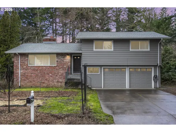 4911 Parkhill St, LakeOswego, OR 97035