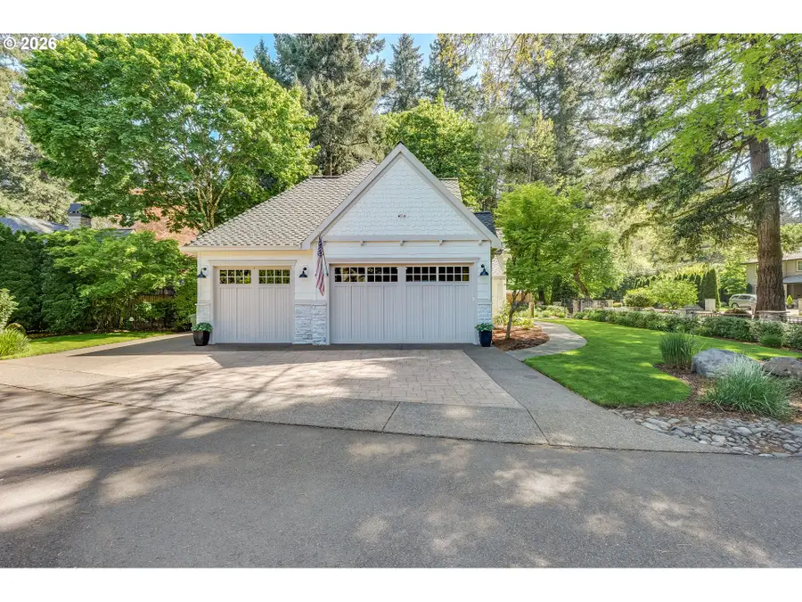 18108 Pilkington Rd, Lake Oswego, OR 97035 - #2