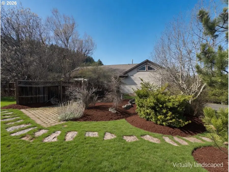 3991 Sherrard Rd, Hood River, OR 97031 - #3