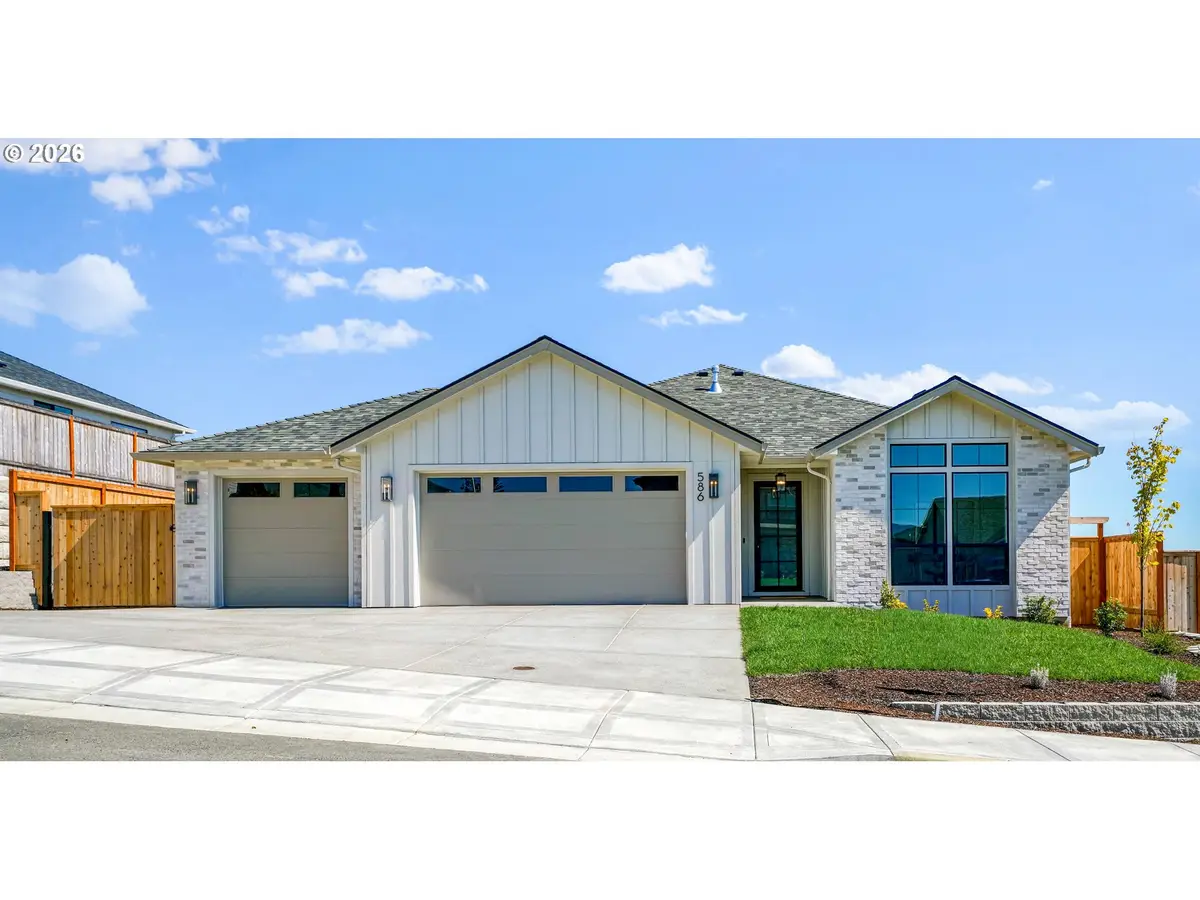 586 NW Cascade Mountain Dr, Dallas, OR 97338 - #1