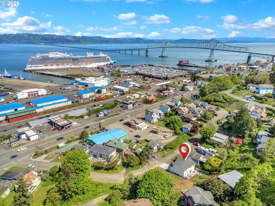 489 Hamburg Ave, Astoria, OR 97103 - #2