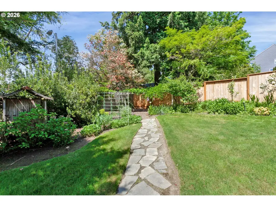 1821 NW 129th Pl, Portland, OR 97229 - #2