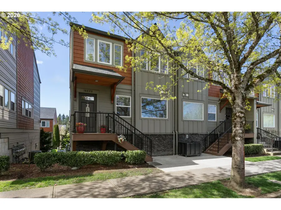 16823 Champion Way, Sandy, OR 97055 - #2