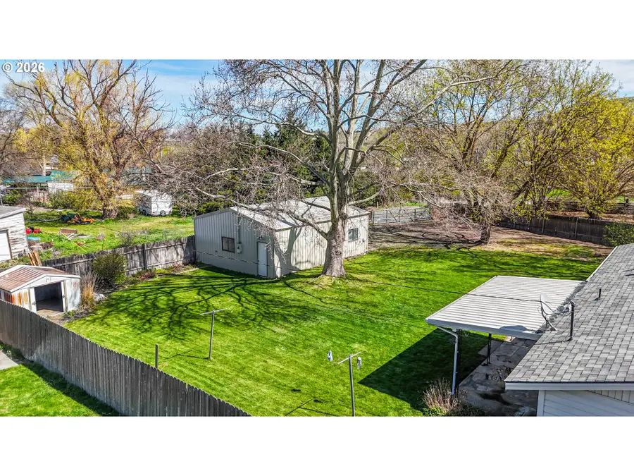4203 SW Sheridan Ave, Pendleton, OR 97801 - #3