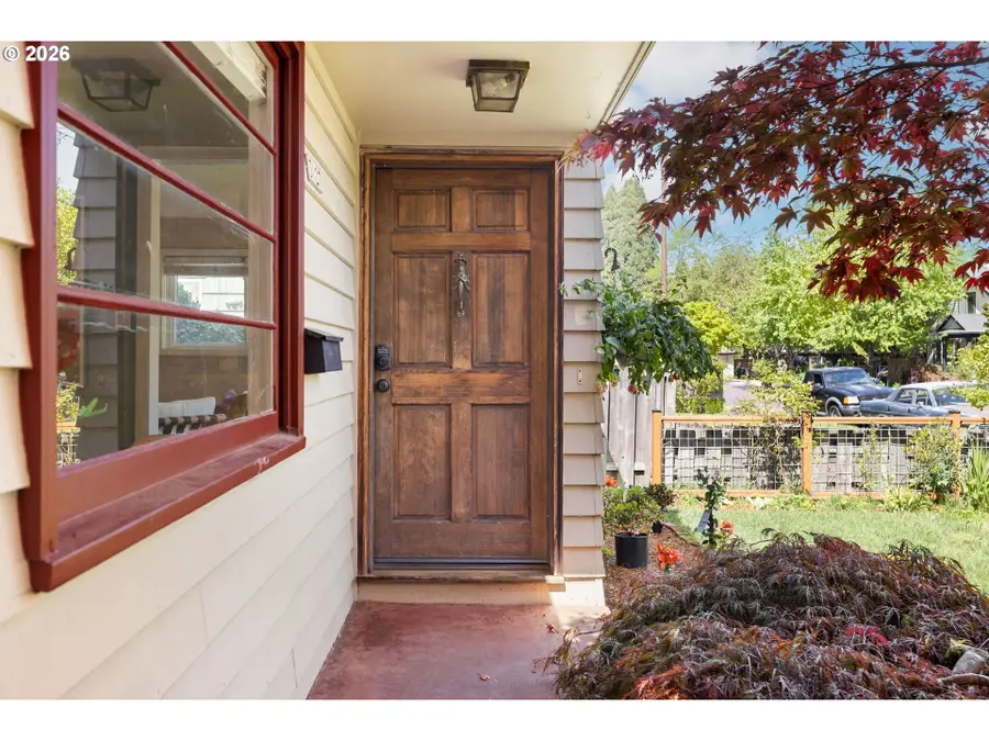 3127 SE 63rd Ave, Portland, OR 97206 - #3