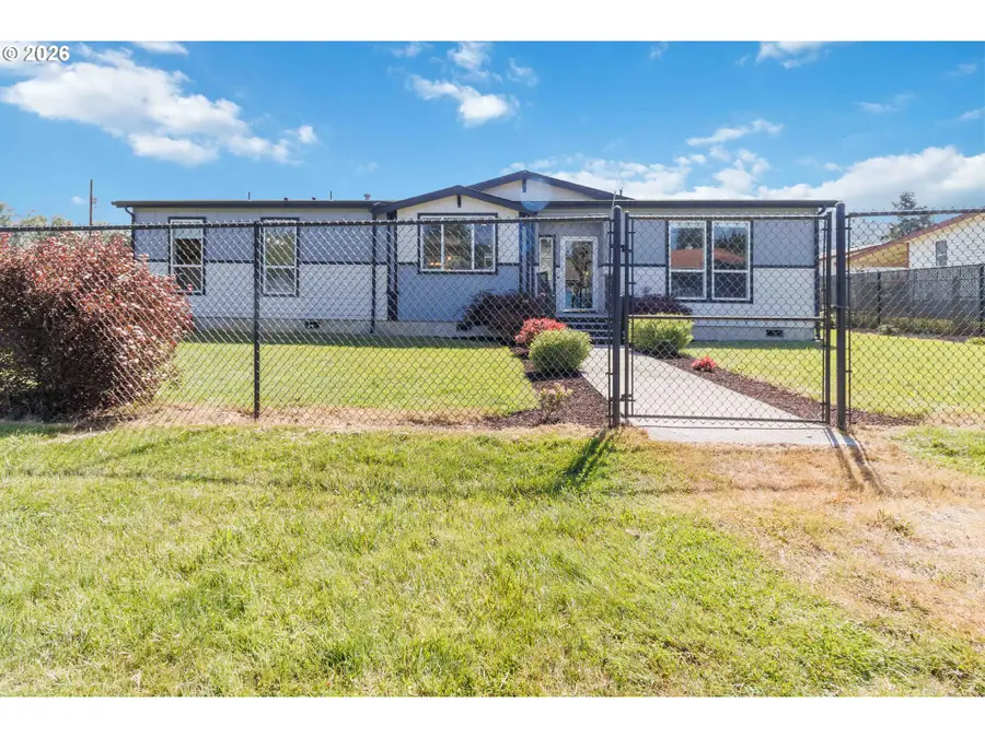 414 Jackson St, Ryderwood, WA 98581 - #3