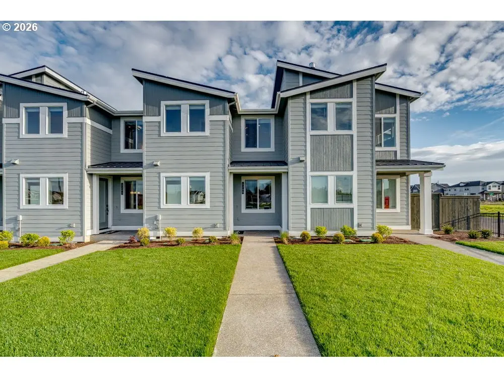 4268 SE Century Blvd, Hillsboro, OR 97123 - #1