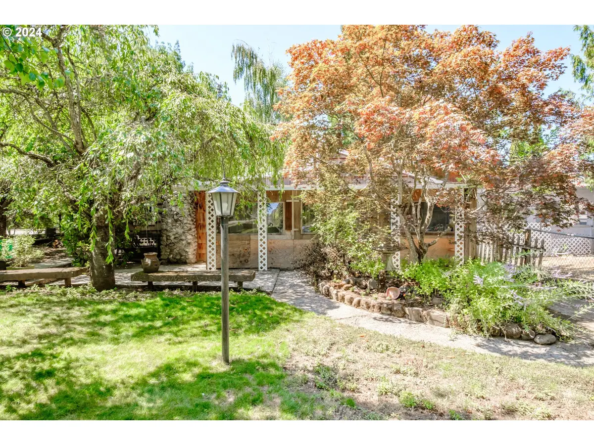 6025 SE 124th Ave, Portland, OR 97236 - #1