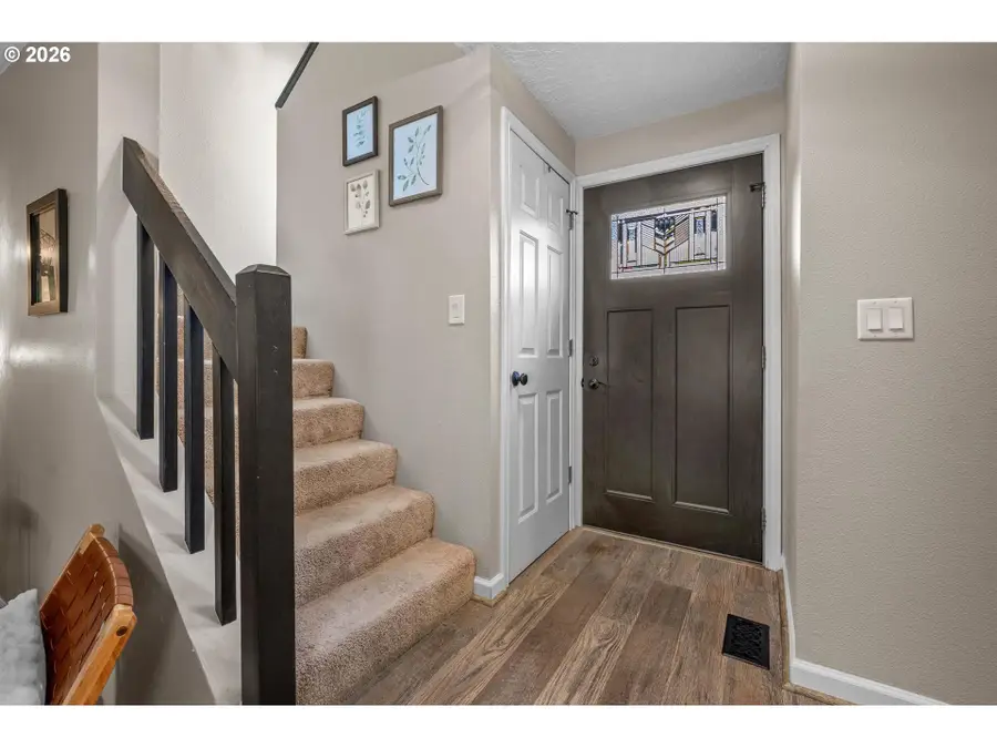 8653 SW Hamlet St, Tigard, OR 97224 - #3