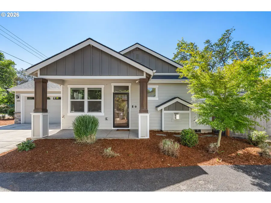445 Hunsaker Ln, Eugene, OR 97404 - #3