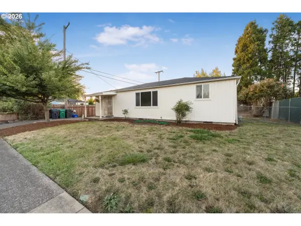 2324 Dubens Ln, Springfield, OR 97477