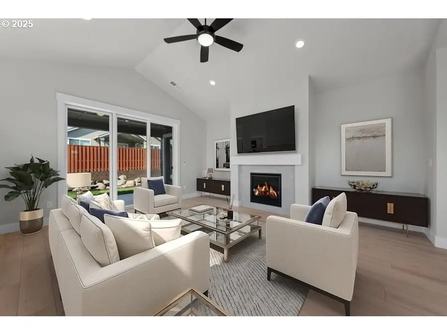 1312 E Canto St, Newberg, OR 97132 - Image #2