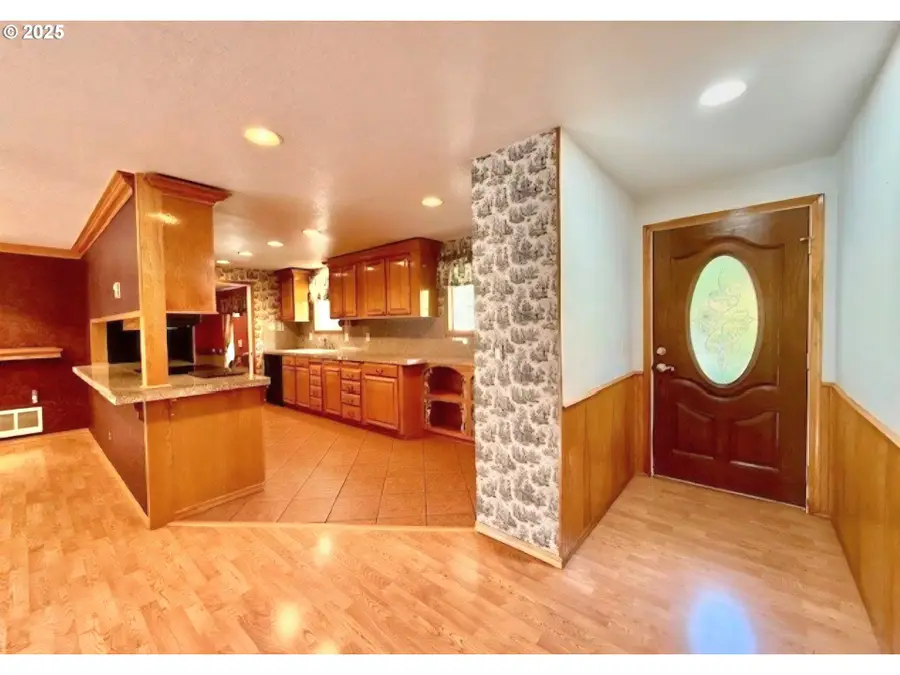 94504 Smokey Ln, Coquille, OR 97423 - Image #2