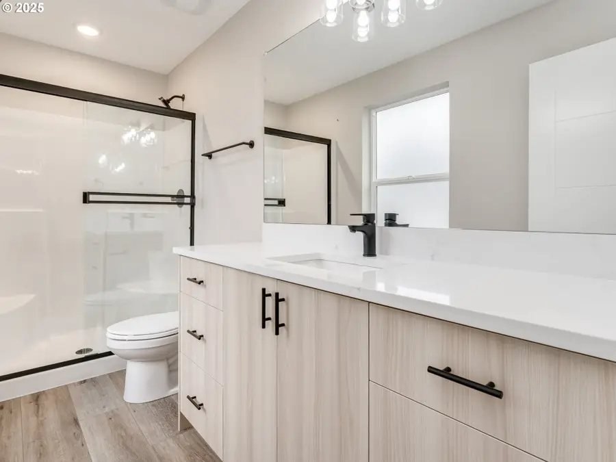 14370 SE Knight St, Portland, OR 97236 - Image #2