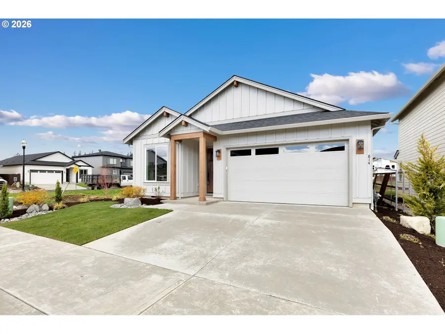 814 SE 35th St, Battle Ground, WA 98604 - #3