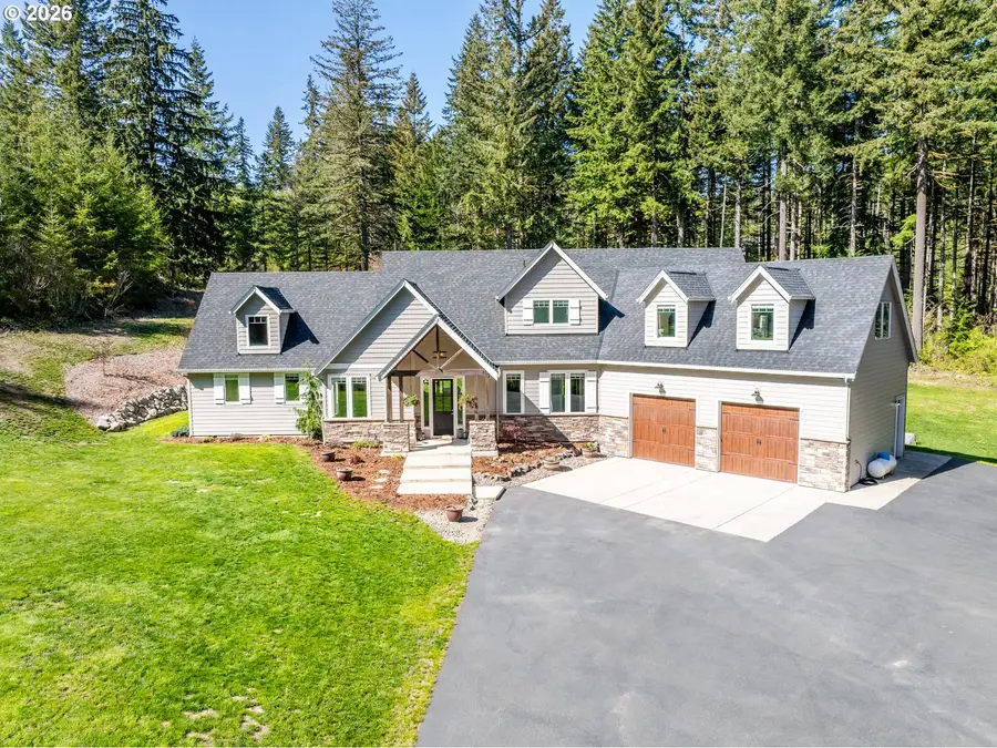 411 Five Peaks Dr, Kalama, WA 98625 - #2