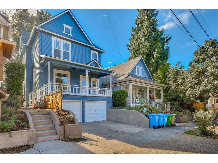 3328 SE Washington St, Portland, OR 97214 - #2