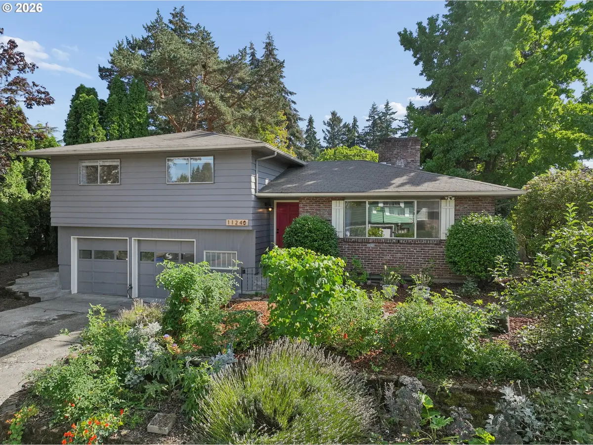 11240 NE Couch Ct, Portland, OR 97220 - #1