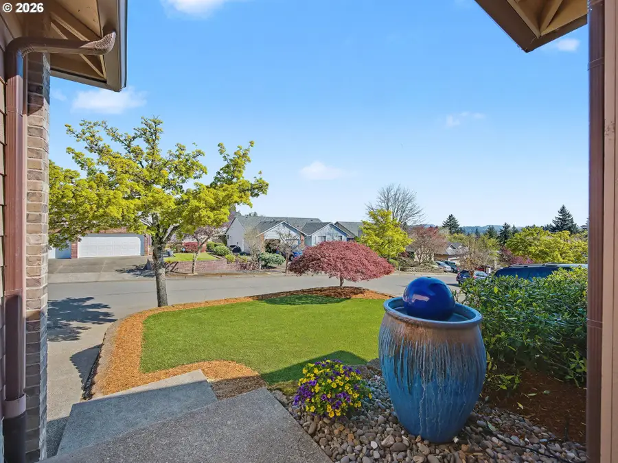 13623 Barclay Hills Dr, Oregon City, OR 97045 - #3