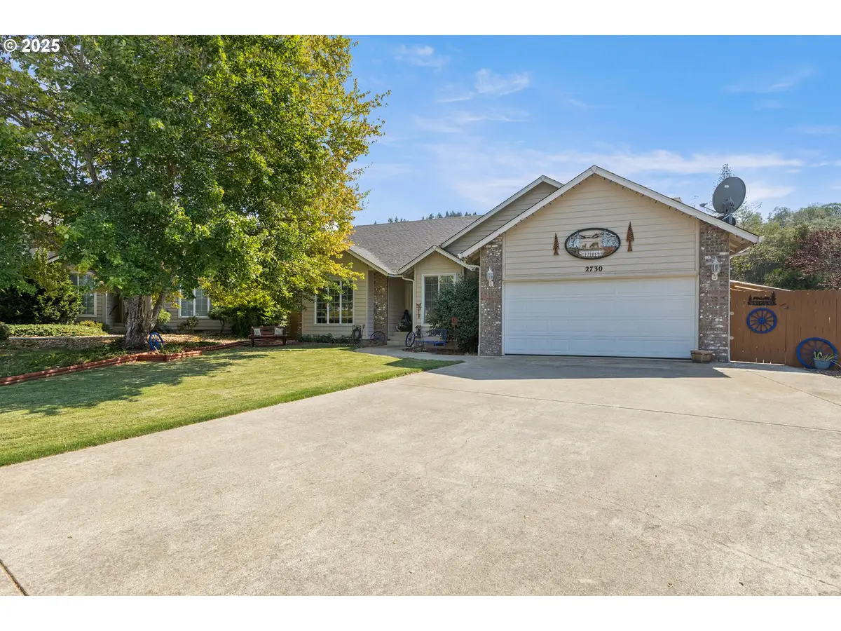 2730 Golfview Ave, Sutherlin, OR 97479 - Image #1