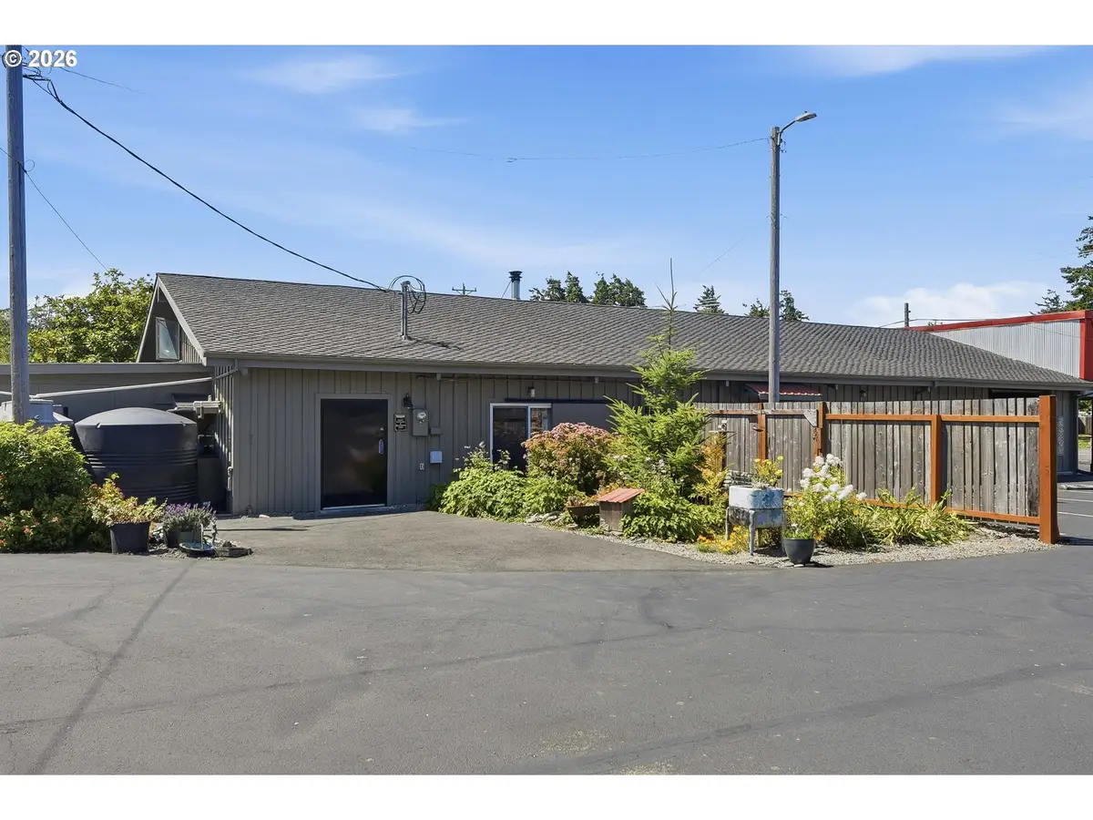 49045 Highway 101, Bandon, OR 97411 - #1