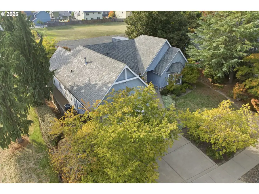 2415 N Main St, Newberg, OR 97132 - #2