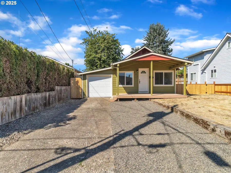 801 NE 13th St, McMinnville, OR 97128 - #3