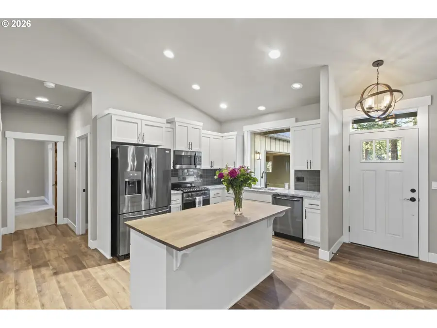 16907 Indio Rd, Bend, OR 97707 - #3