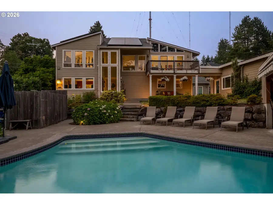 1334 SW 57th Ave, Portland, OR 97221 - #2