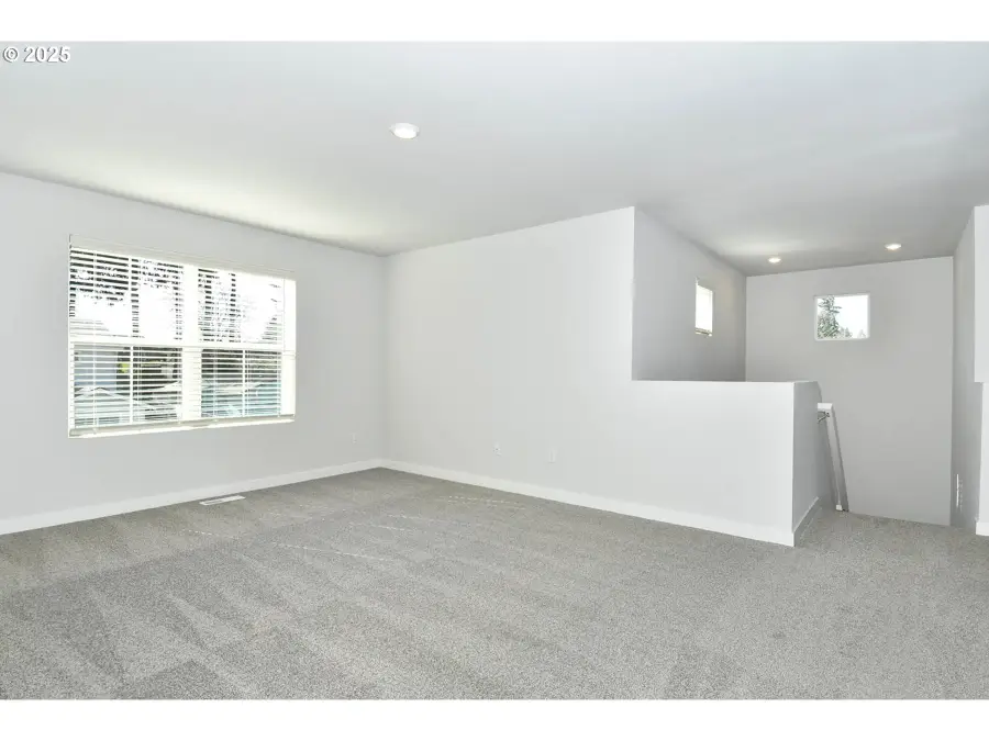 5905 NE 68th St, Vancouver, WA 98661 - Image #3