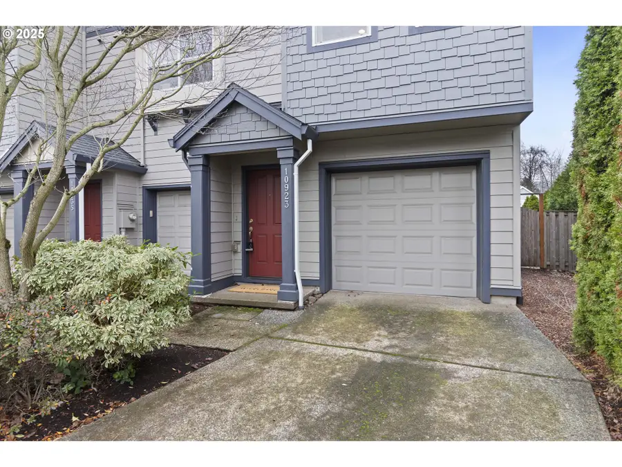 10923 SW Sage Ter, Portland, OR 97223 - Image #2