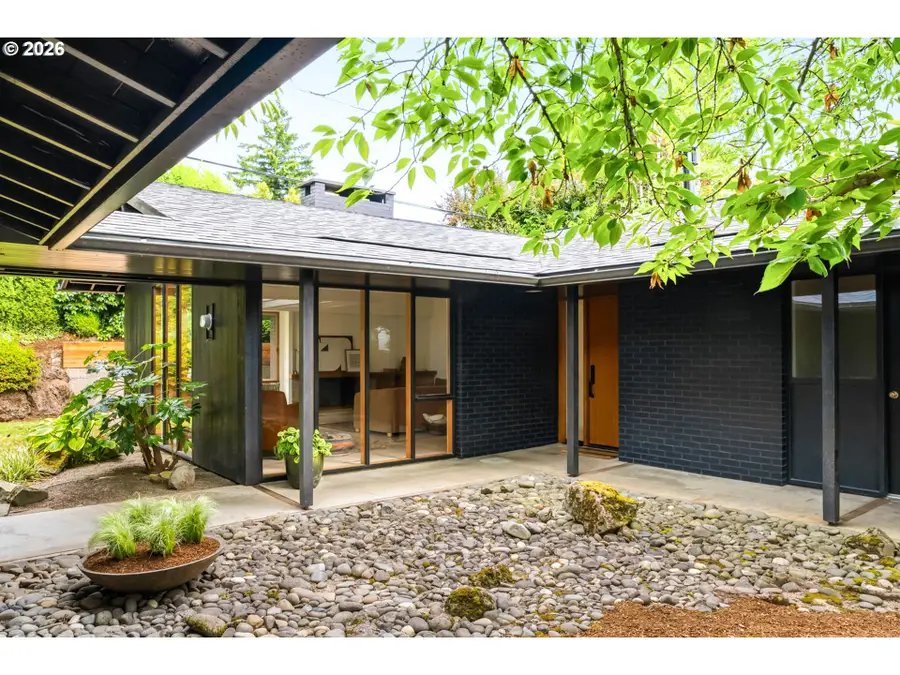 6832 SW Raleighwood Way, Portland, OR 97225 - #3