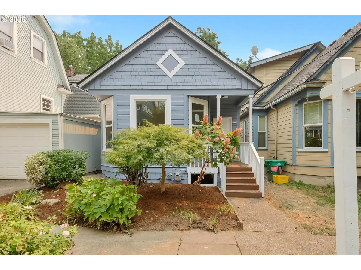 1926 SE Washington St, Portland, OR 97214 - #1