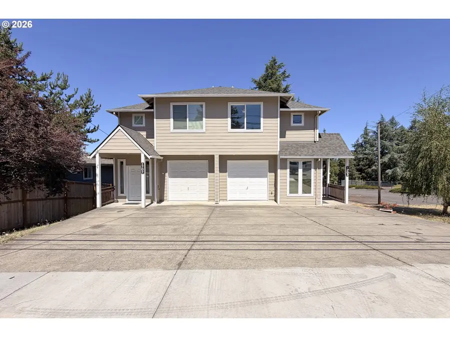 1703 NW Division St, Gresham, OR 97030 - #2