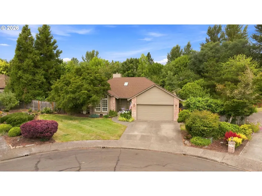 455 NW Meadowlark Ct, McMinnville, OR 97128 - #2