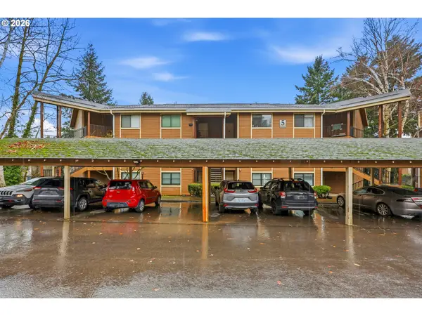 9878 SE Talbert St, Clackamas, OR 97015